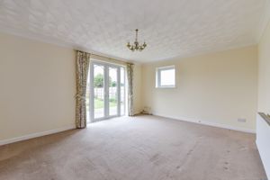 Lounge- click for photo gallery